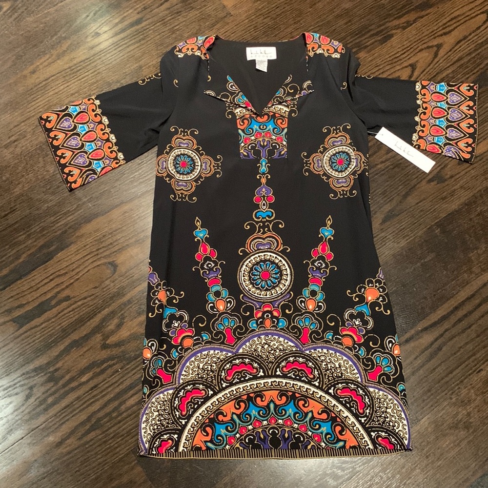 Nicole Miller colorful tunic style dress. Size Extra small. New with tags.